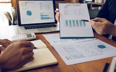 Finance : Découvrez les Secrets des Experts pour Gérer Votre Argent avec Succès !